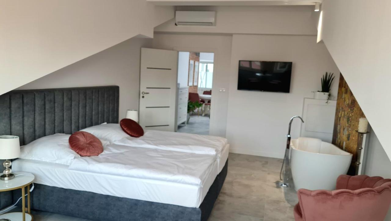 Juwel Apartments Krakow Z Widokiem Na Wawel Ap 47 Ngoại thất bức ảnh