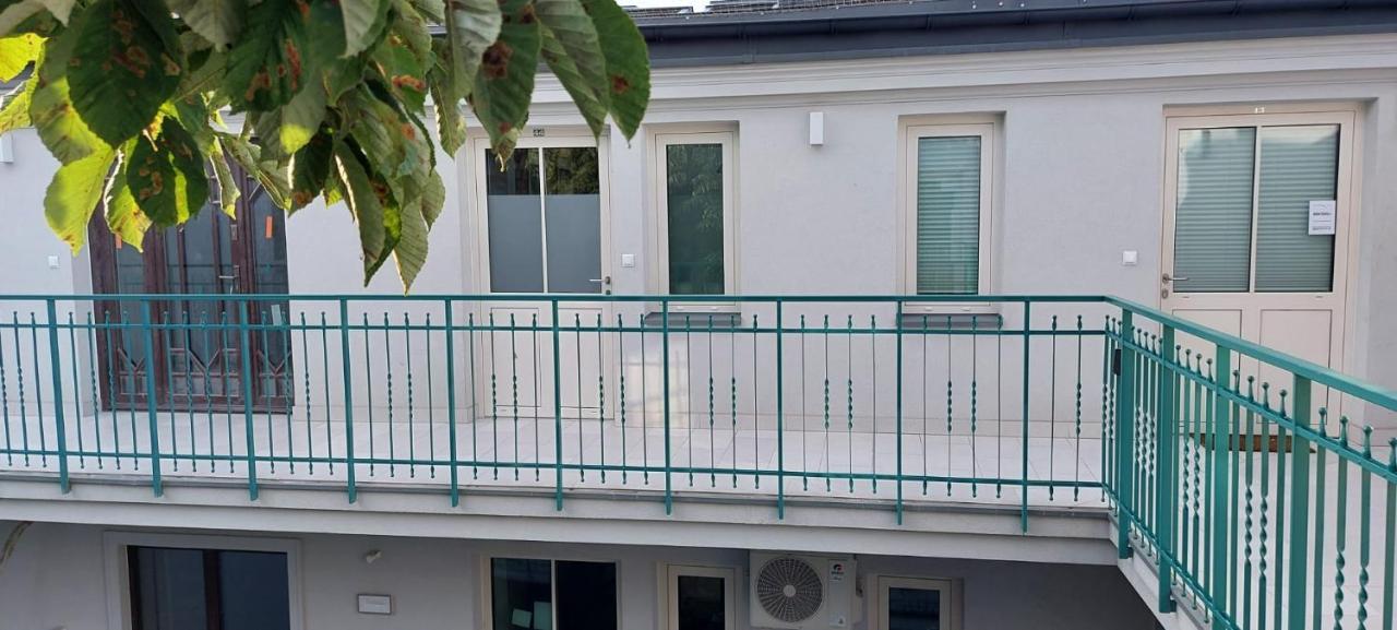 Juwel Apartments Krakow Z Widokiem Na Wawel Ap 47 Ngoại thất bức ảnh